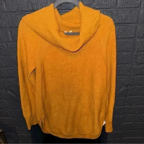 𝅺ANTHROPOLOGIE • Moth Brenta Cowl Neck Pullover in Marigold • M - Picture 2 of 5